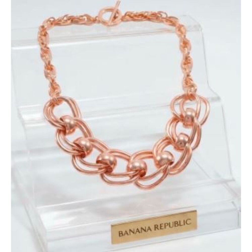 Banana Republic Women's Glamour Chunky Double Link Toggle Necklace NWT 98 Gold